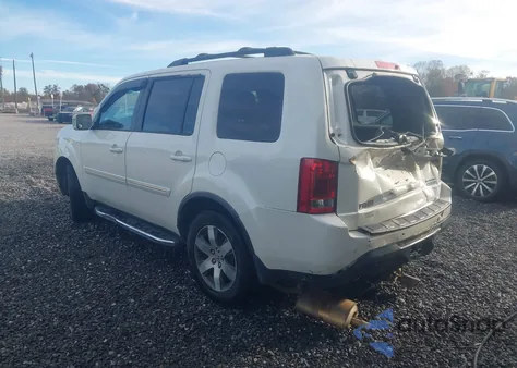 2013 Honda Pilot Touring z USA, uszkodzony, nr VIN 5FNYF4H93DB031584